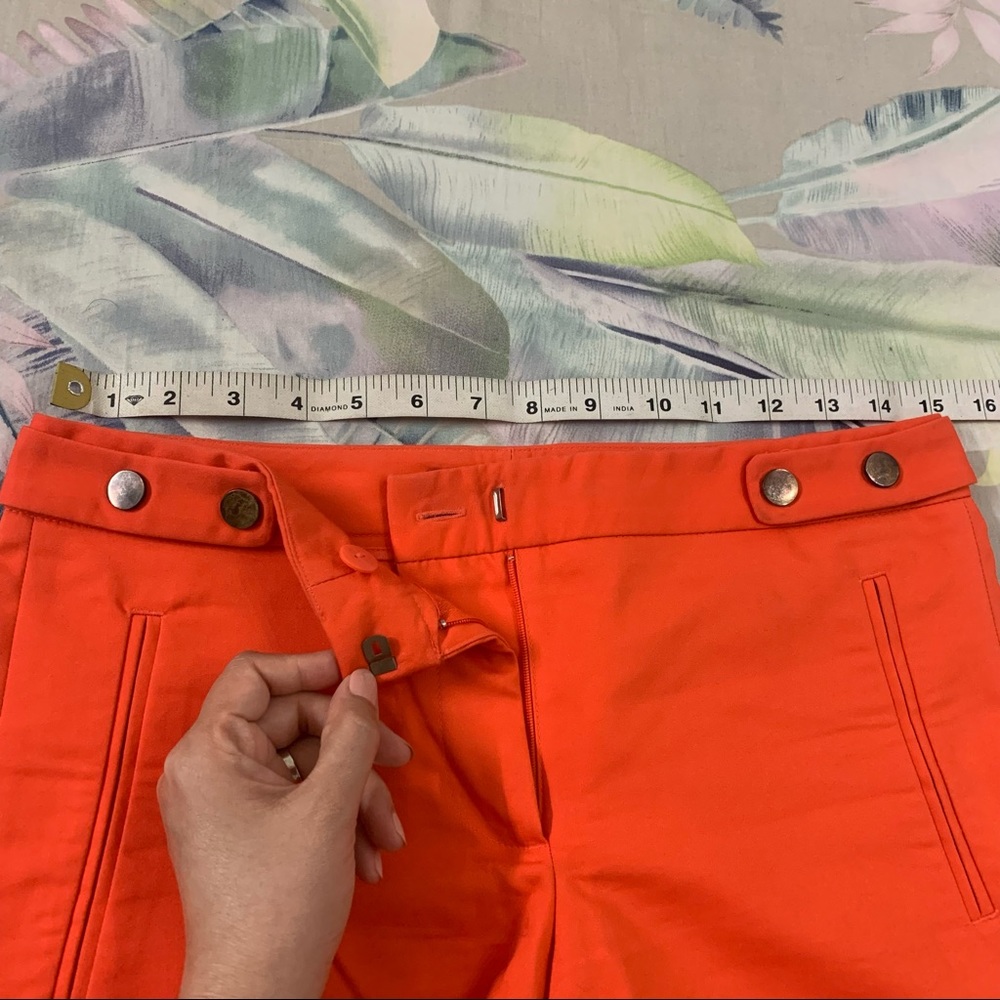 ๐ ZARA Basic Orange Colour Shorts - Picture 14 of 15